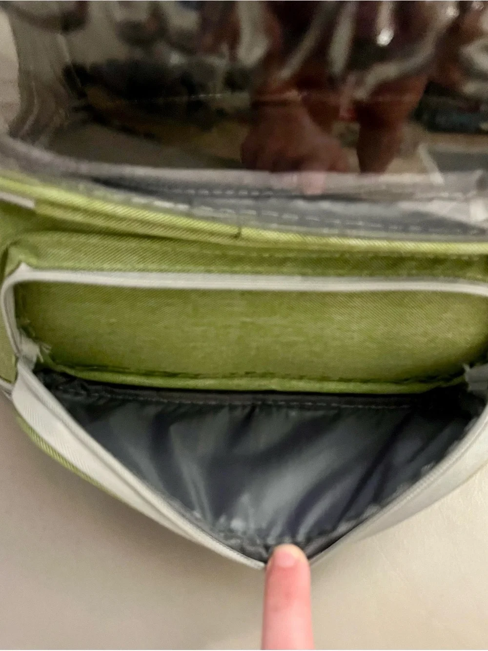 Green Bubble Window Backpack Pet Carrier- breathable, up to 15lbs, like new